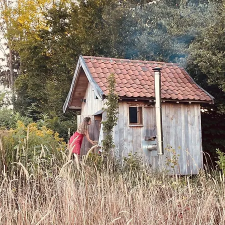 بيت للعطل Kompas